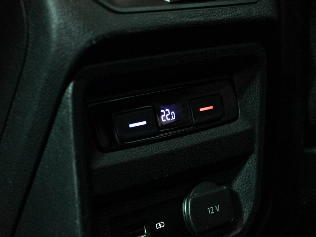 Купить Volkswagen Tiguan с пробегом. Фото: #15