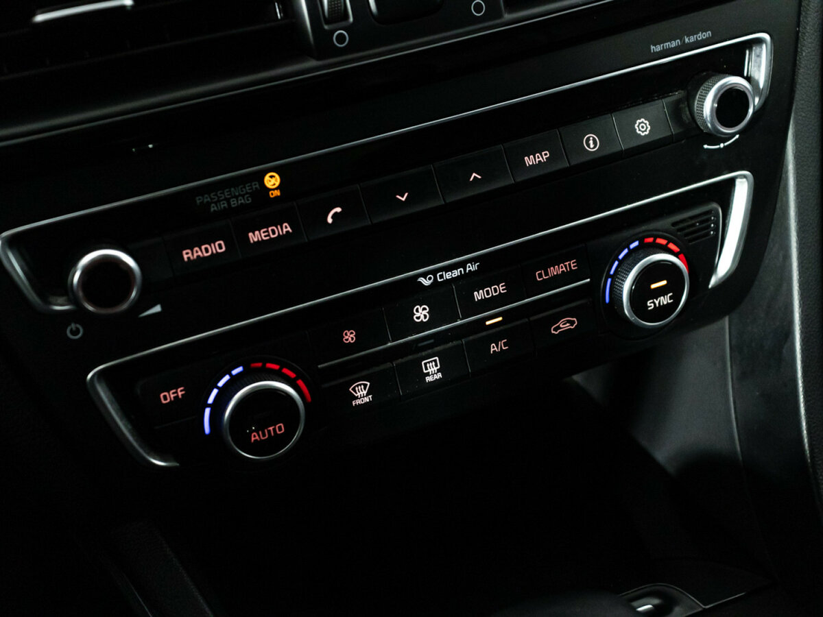 Купить Kia Optima с пробегом. Фото: #15