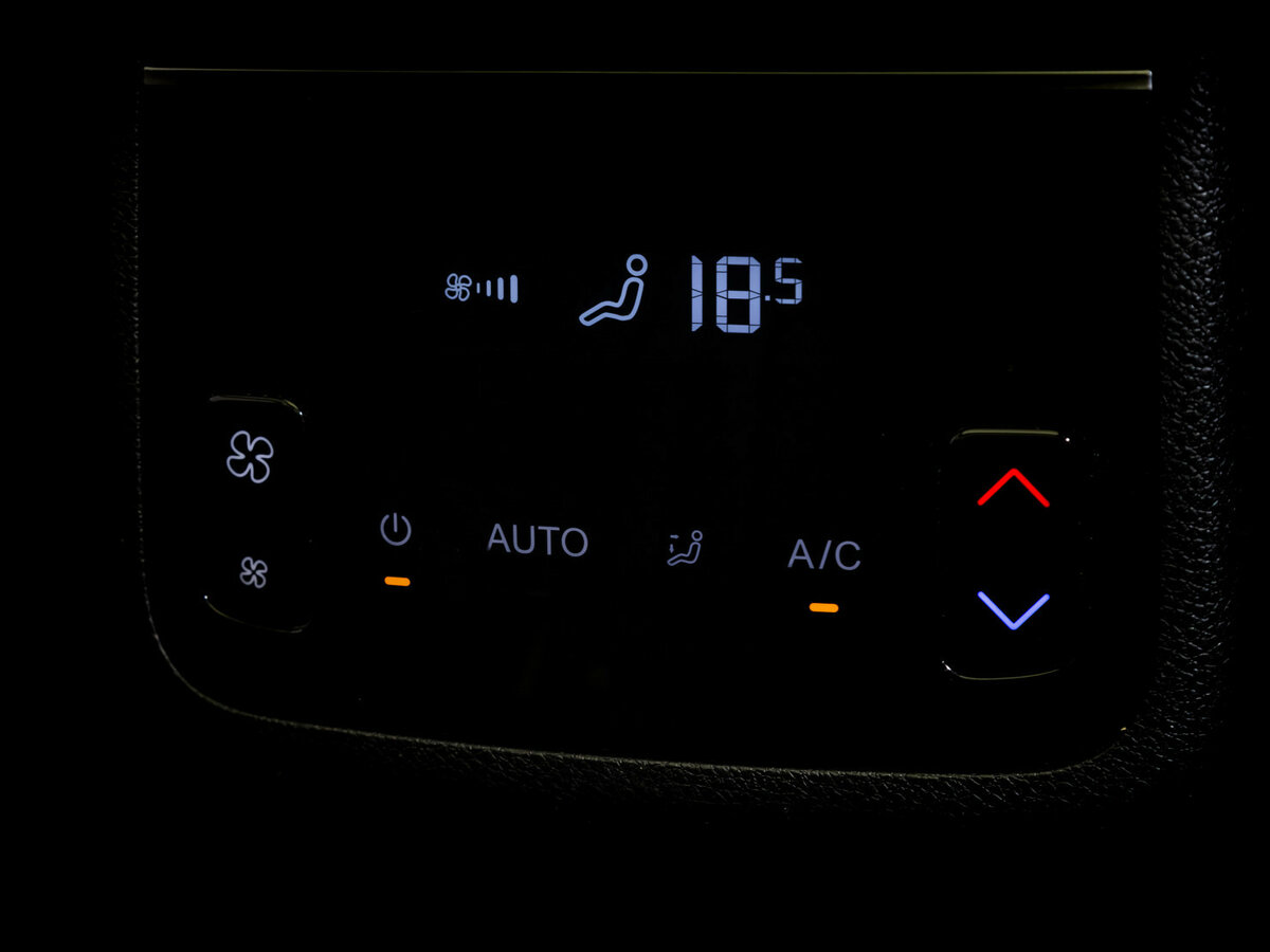 Купить EXEED VX с пробегом. Фото: #26