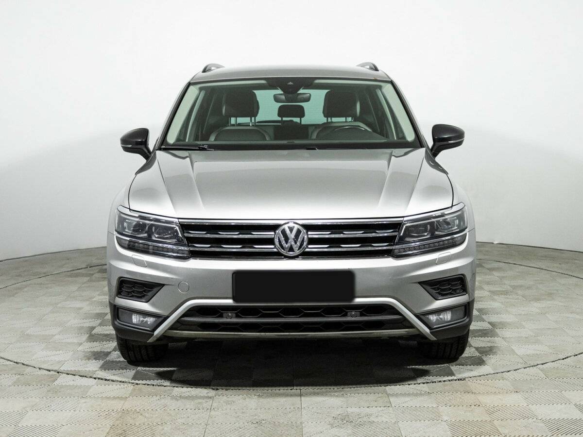 Купить Volkswagen Tiguan с пробегом. Фото: #1