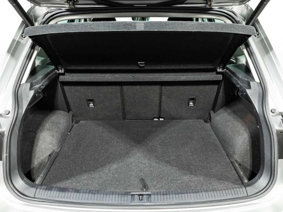 Купить Volkswagen Tiguan с пробегом. Фото: #14
