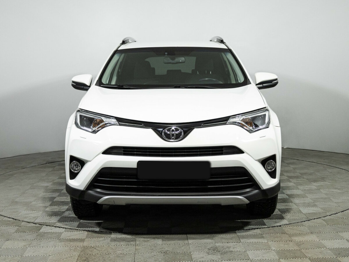 Купить Toyota RAV4 с пробегом. Фото: #1