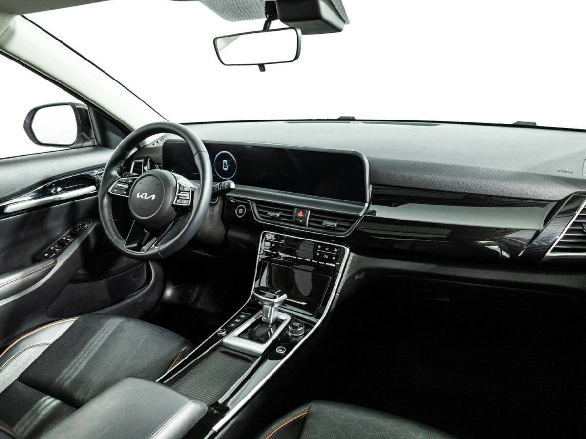 Купить Kia Seltos с пробегом. Фото: #9