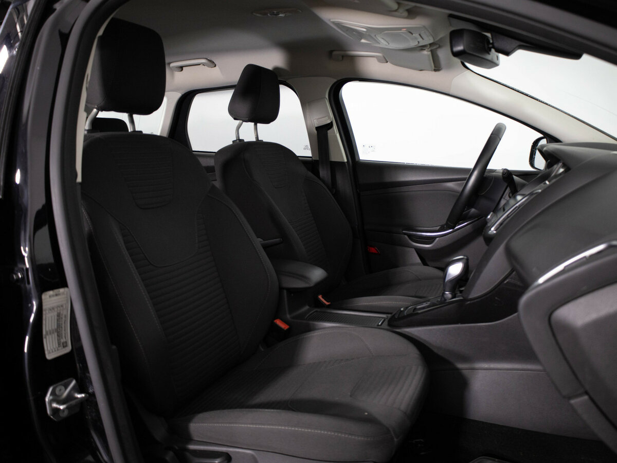 Купить Ford Focus с пробегом. Фото: #8