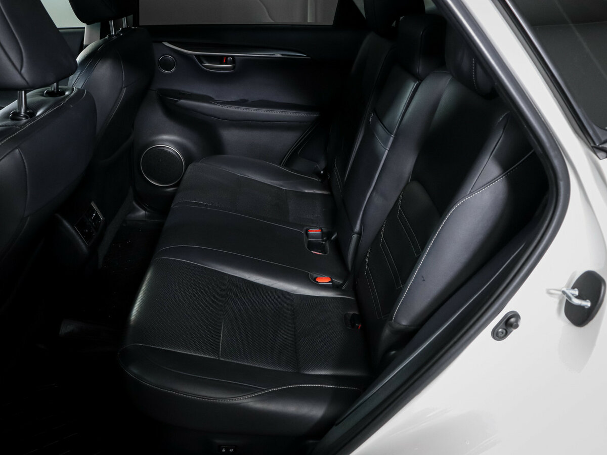 Купить Lexus NX с пробегом. Фото: #7