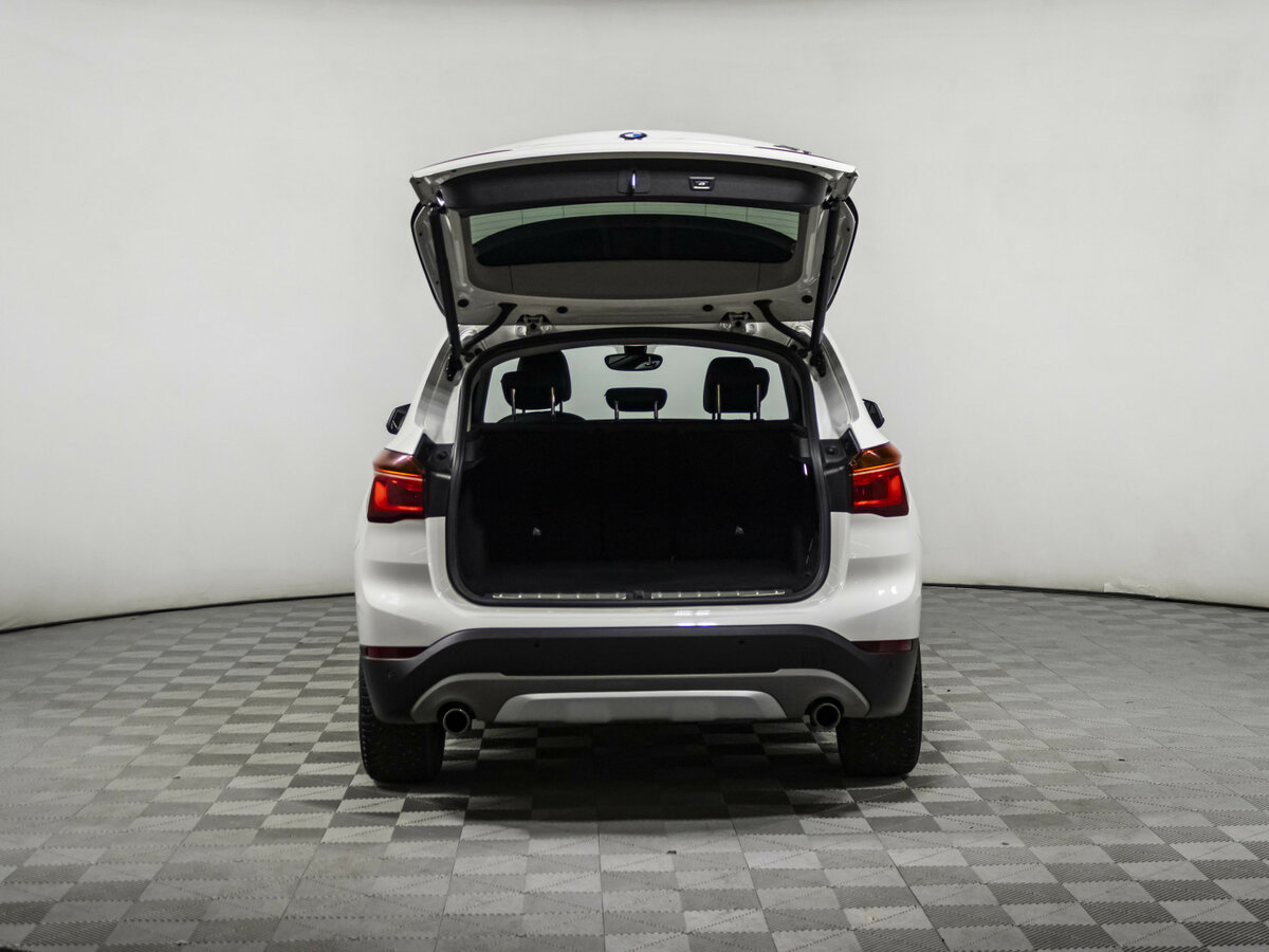 Купить BMW X1 с пробегом. Фото: #16
