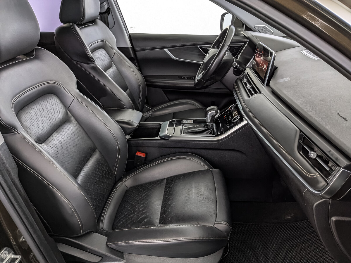 Купить Chery Tiggo 8 с пробегом. Фото: #23