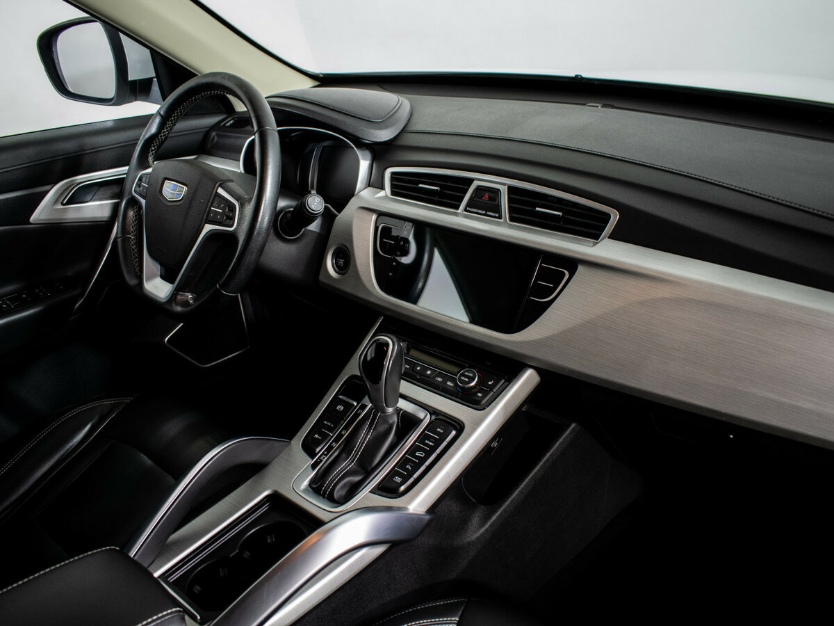 Купить Geely Atlas с пробегом. Фото: #9