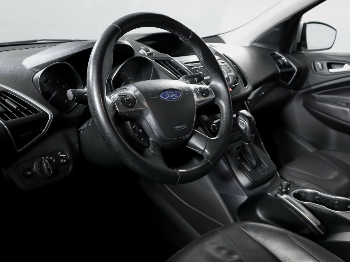 Купить Ford Kuga с пробегом. Фото: #11