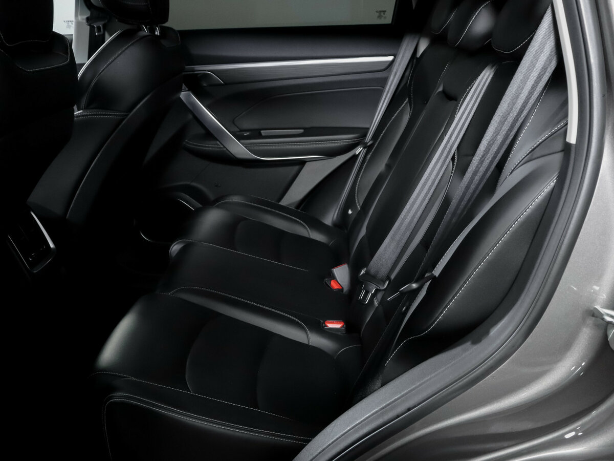 Купить Geely Atlas Pro с пробегом. Фото: #9