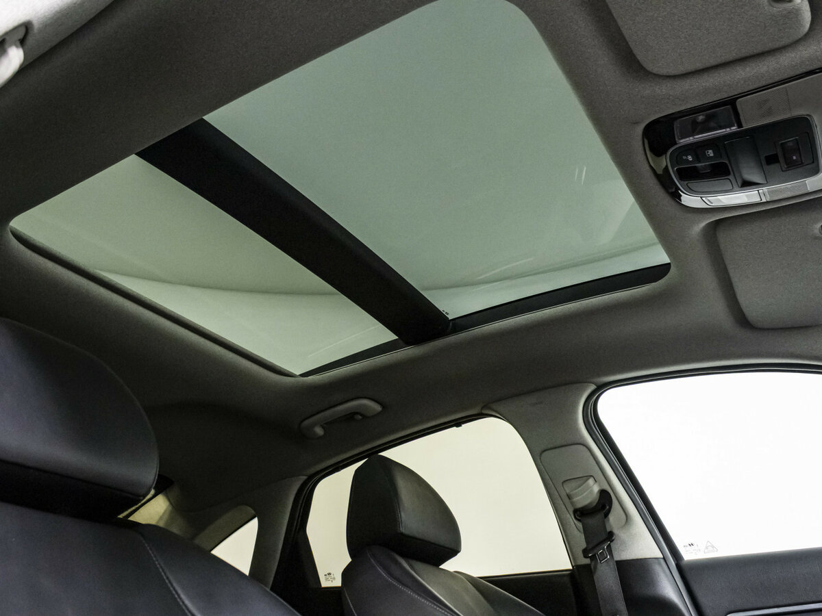 Купить Hyundai Sonata с пробегом. Фото: #17