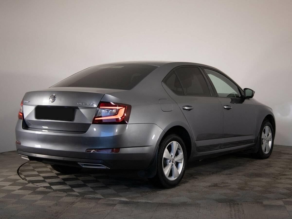 Купить Skoda Octavia с пробегом. Фото: #3