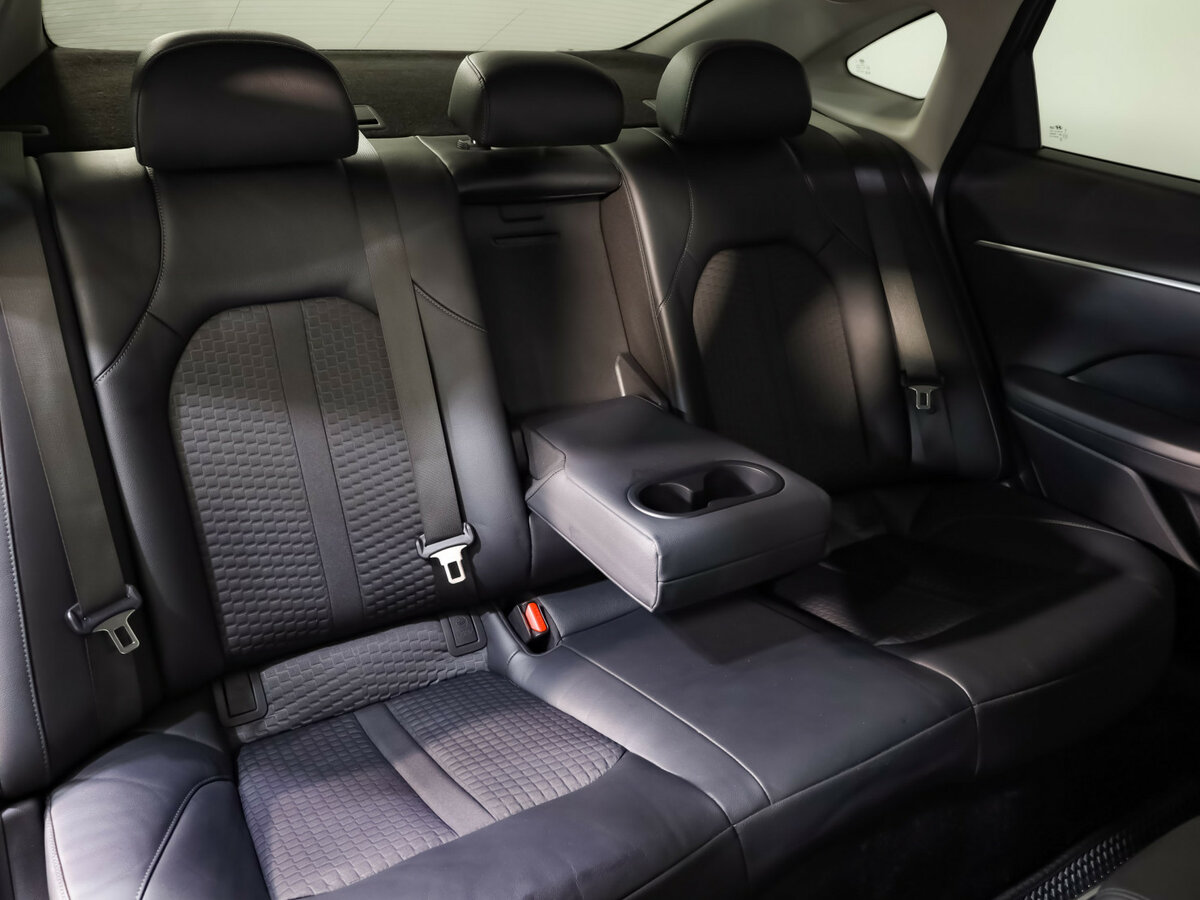 Купить Hyundai Sonata с пробегом. Фото: #20