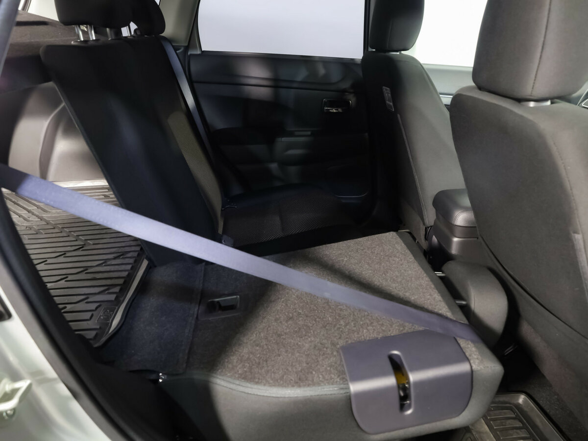 Купить Mitsubishi ASX с пробегом. Фото: #19