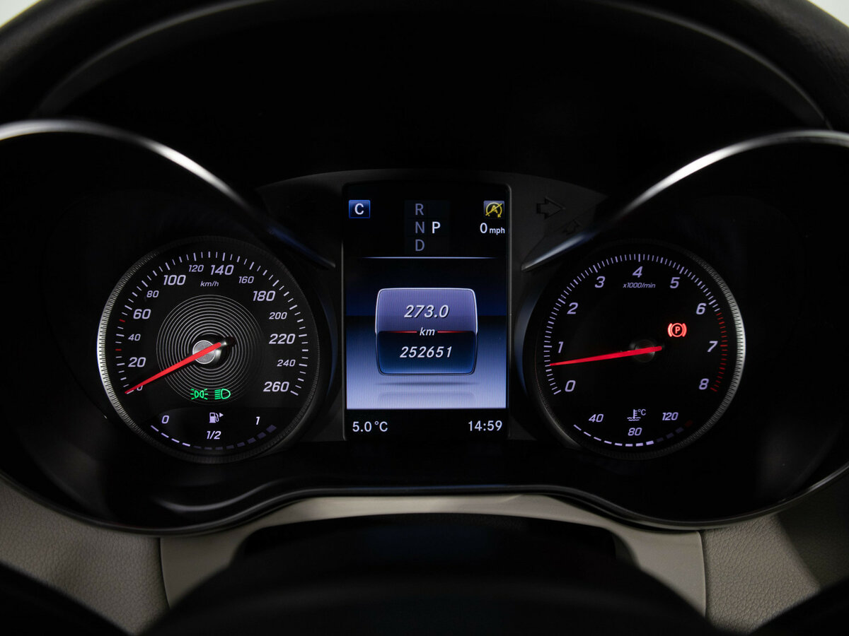 Купить Mercedes-Benz C-Класс с пробегом. Фото: #4