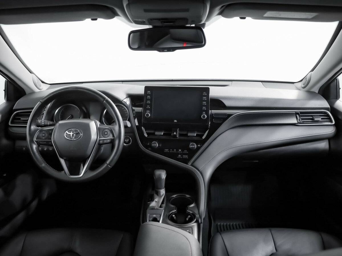 Купить Toyota Camry с пробегом. Фото: #8
