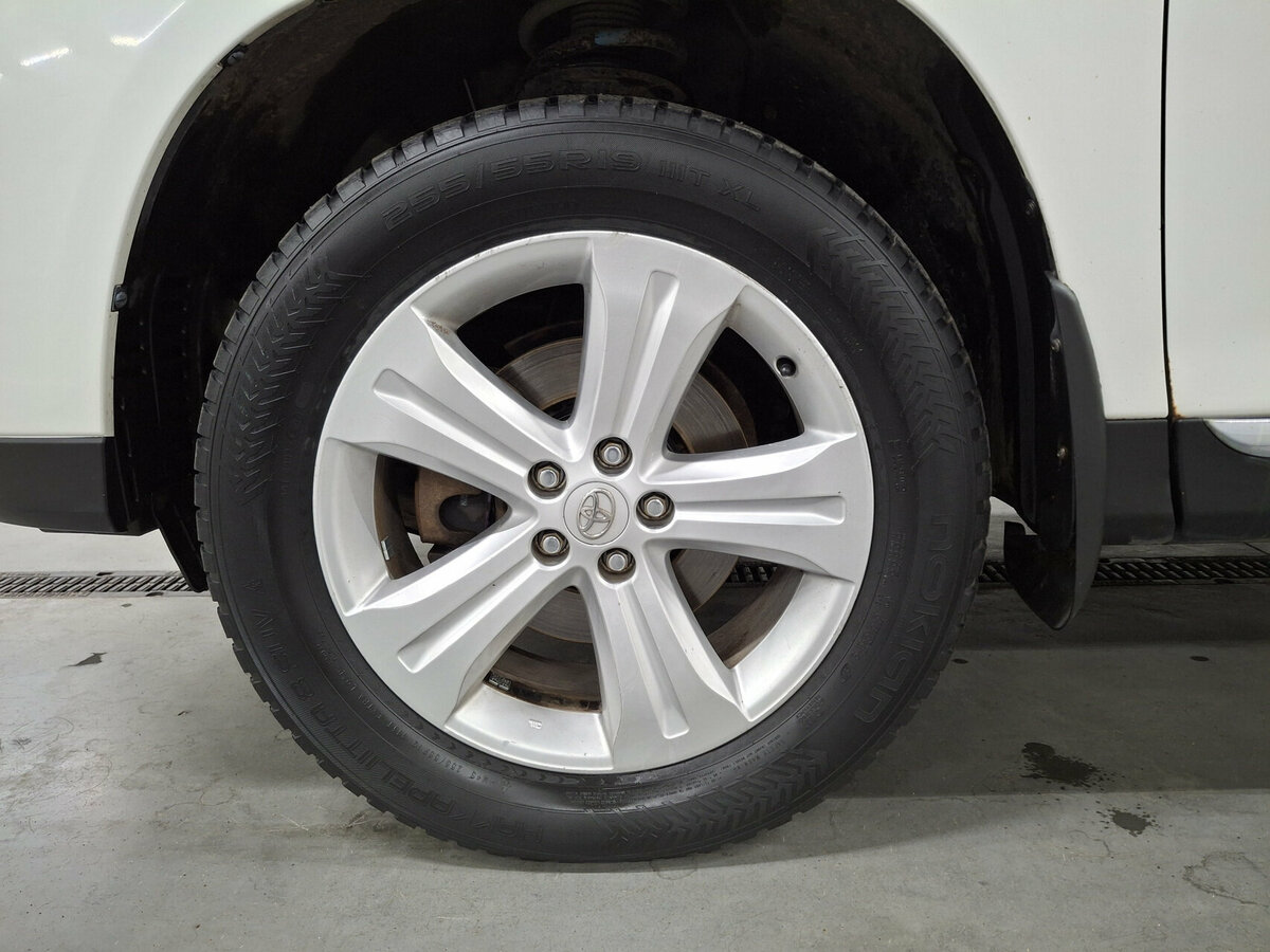 Купить Toyota Highlander с пробегом. Фото: #17