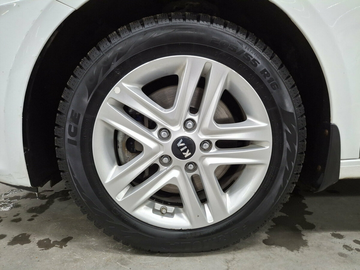 Купить Kia Ceed с пробегом. Фото: #17