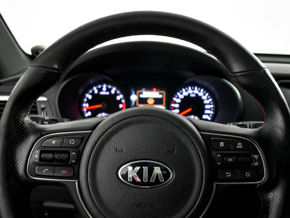 Купить Kia Optima с пробегом. Фото: #18