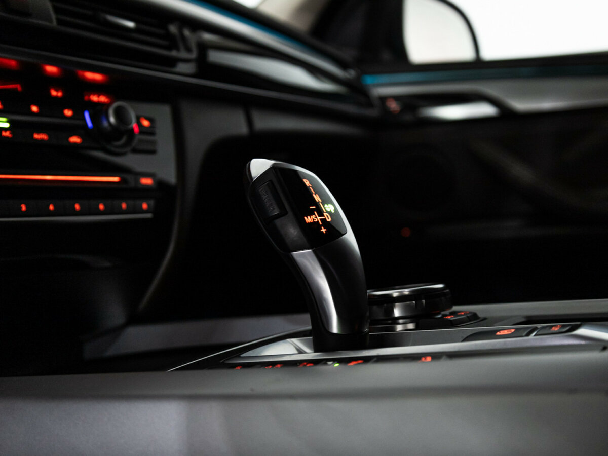 Купить BMW X5 с пробегом. Фото: #16