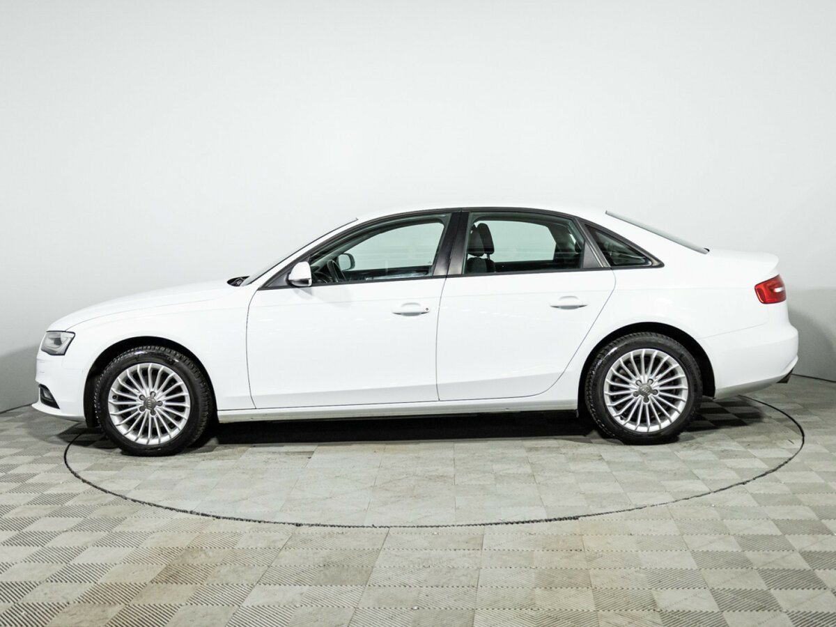 Купить Audi A4 с пробегом. Фото: #7