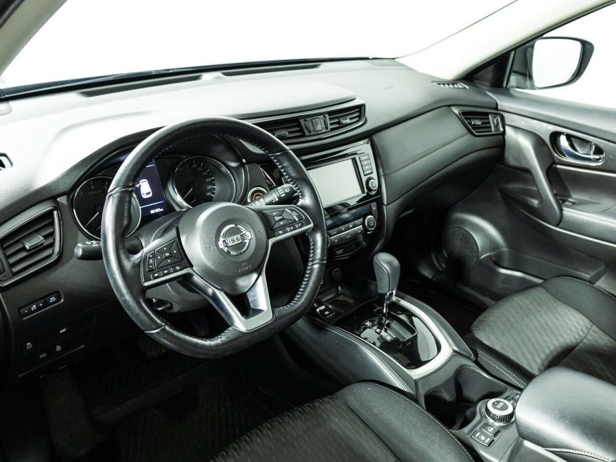 Купить Nissan X-Trail с пробегом. Фото: #10