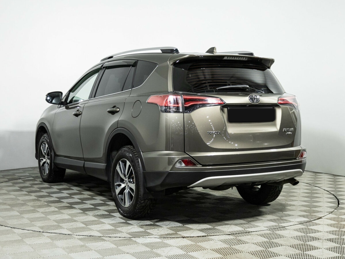 Купить Toyota RAV4 с пробегом. Фото: #5