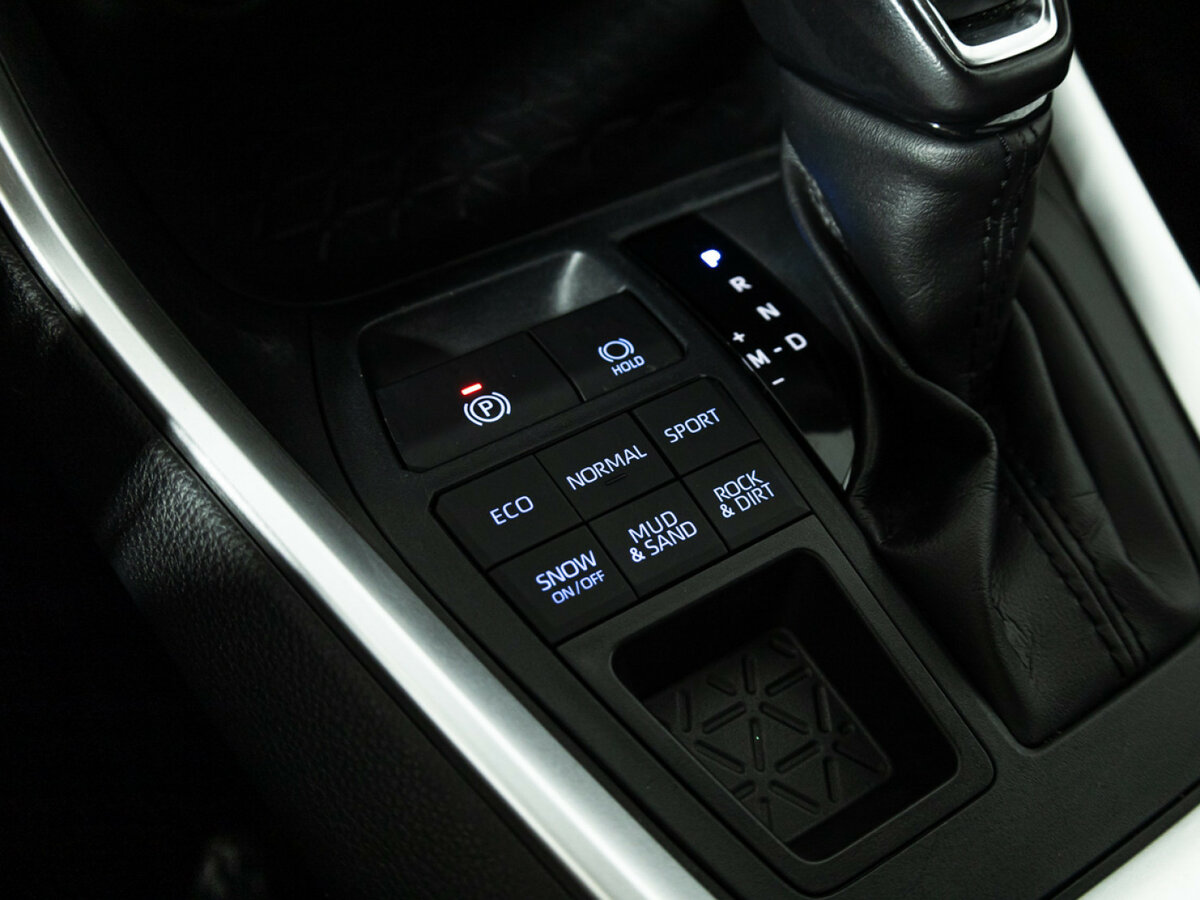 Купить Toyota RAV4 с пробегом. Фото: #16