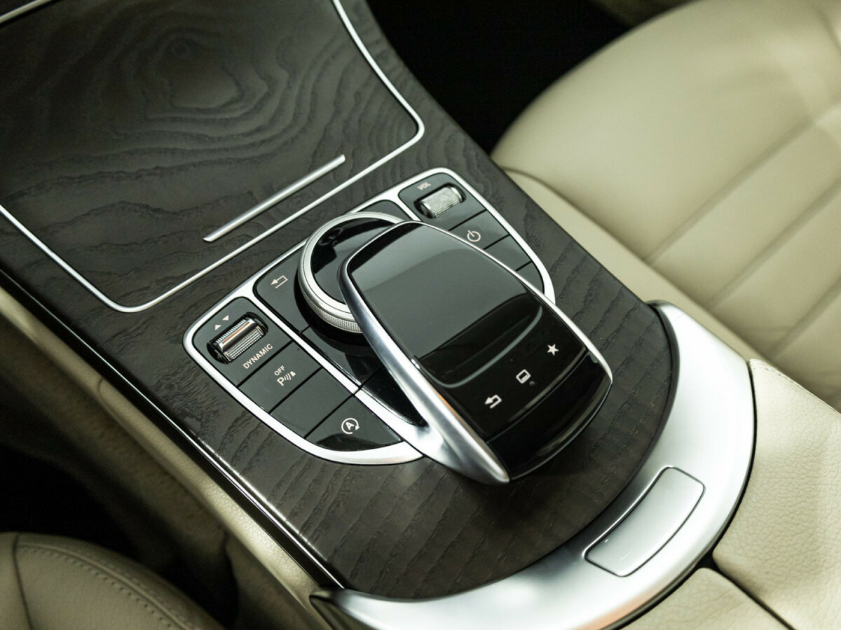 Купить Mercedes-Benz C-Класс с пробегом. Фото: #16