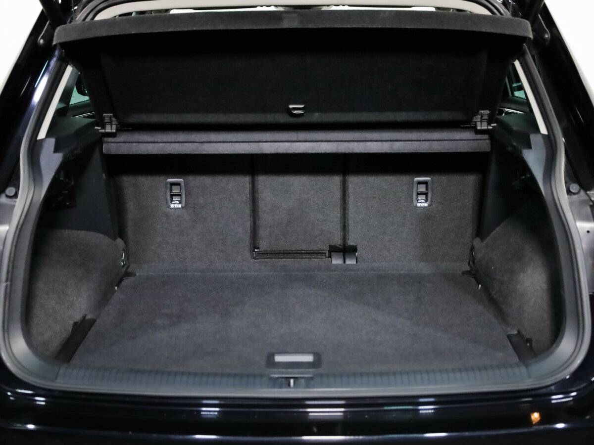 Купить Volkswagen Tiguan с пробегом. Фото: #33