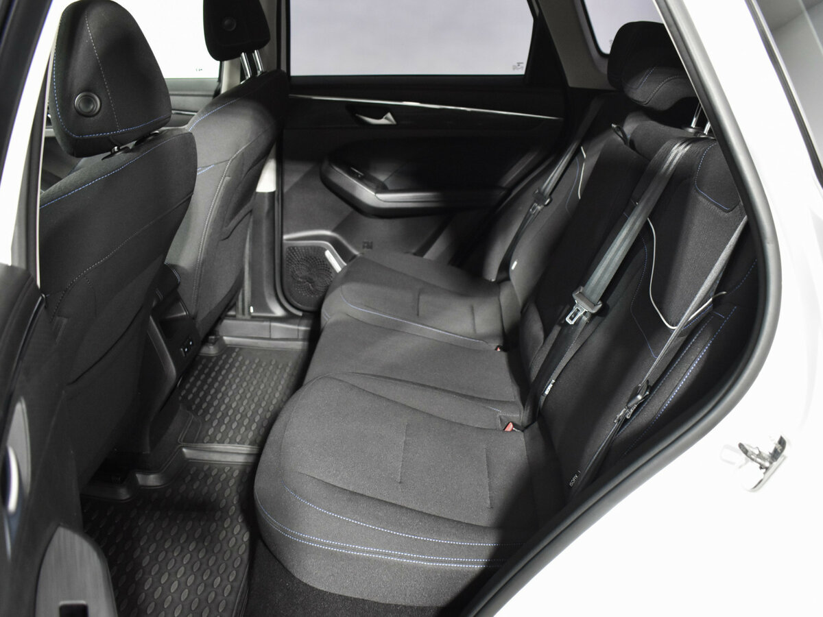 Купить Haval Jolion с пробегом. Фото: #9