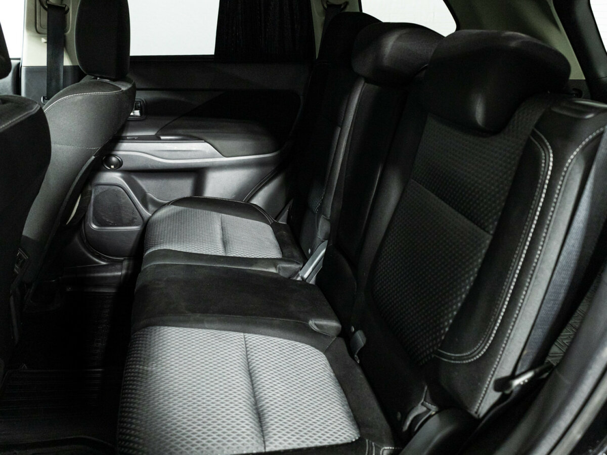 Продажа Б/У Митсубиши Оутлэндер. Фото: #9