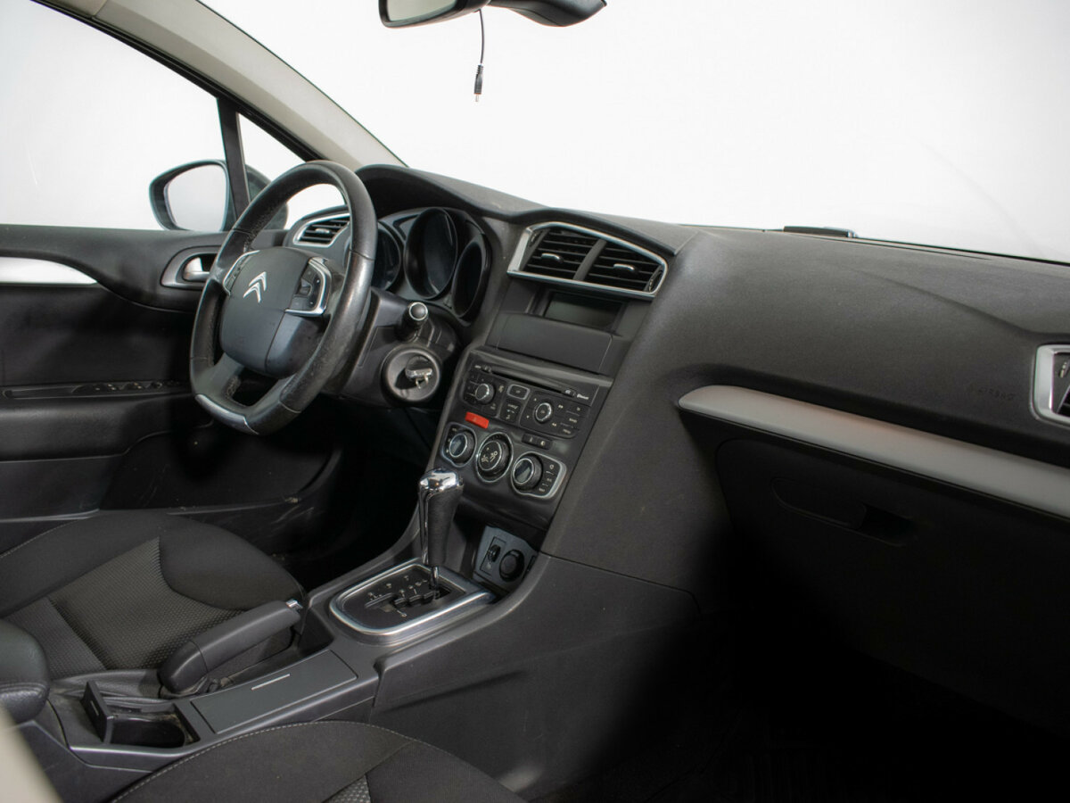 Купить Citroen C4 с пробегом. Фото: #8