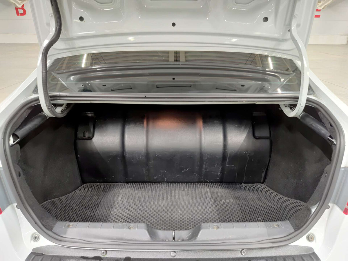 Купить Lada (ВАЗ) Vesta с пробегом. Фото: #9