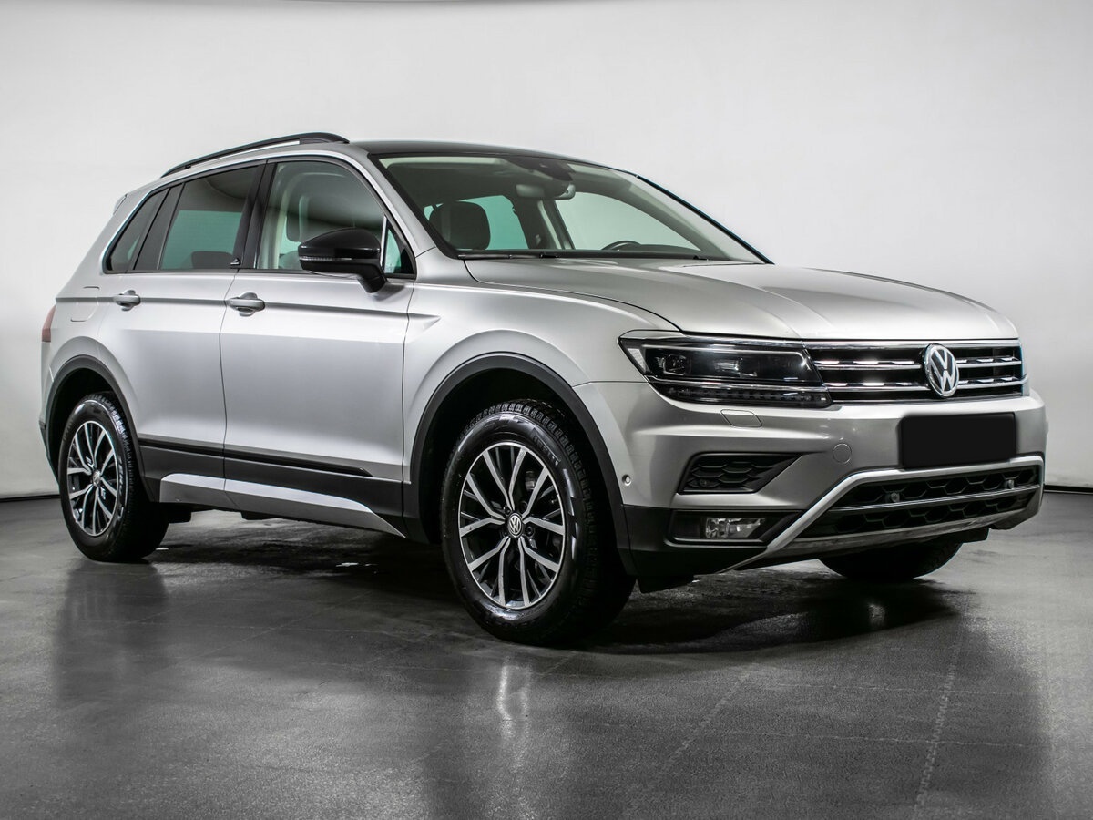 Купить Volkswagen Tiguan с пробегом. Фото: #2