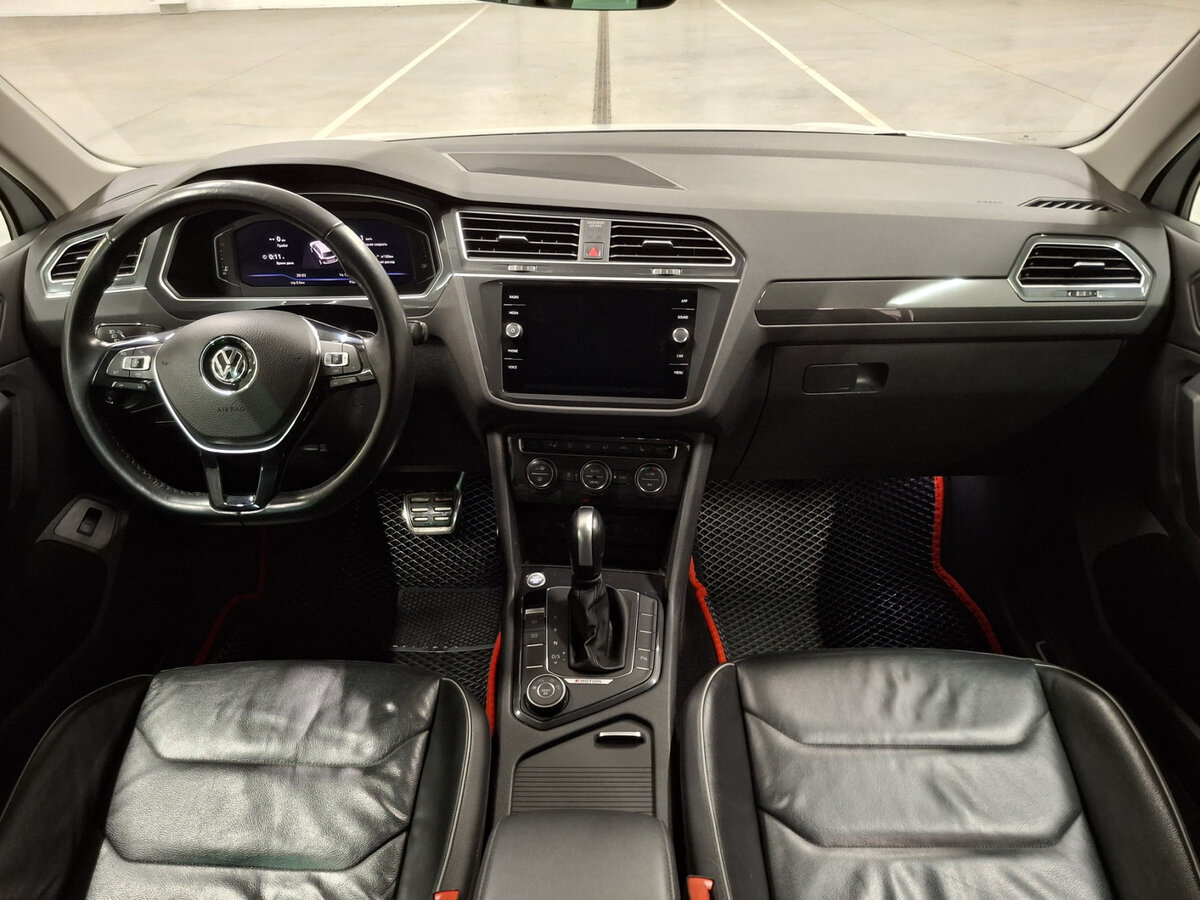 Купить Volkswagen Tiguan с пробегом. Фото: #13