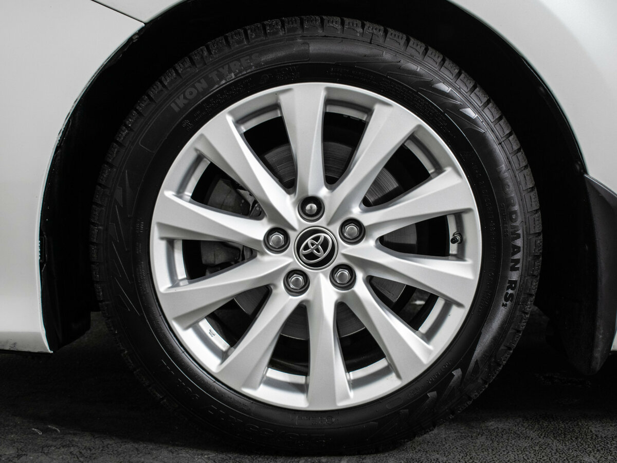 Купить Toyota Camry с пробегом. Фото: #14