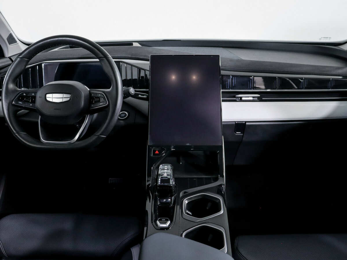 Купить Geely Atlas с пробегом. Фото: #11