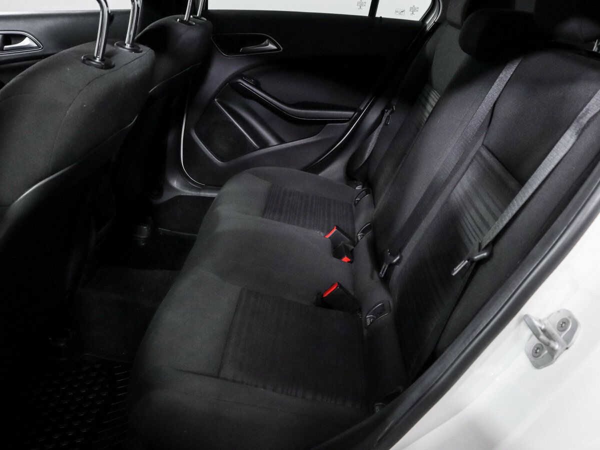 Купить Mercedes-Benz A-Класс с пробегом. Фото: #6