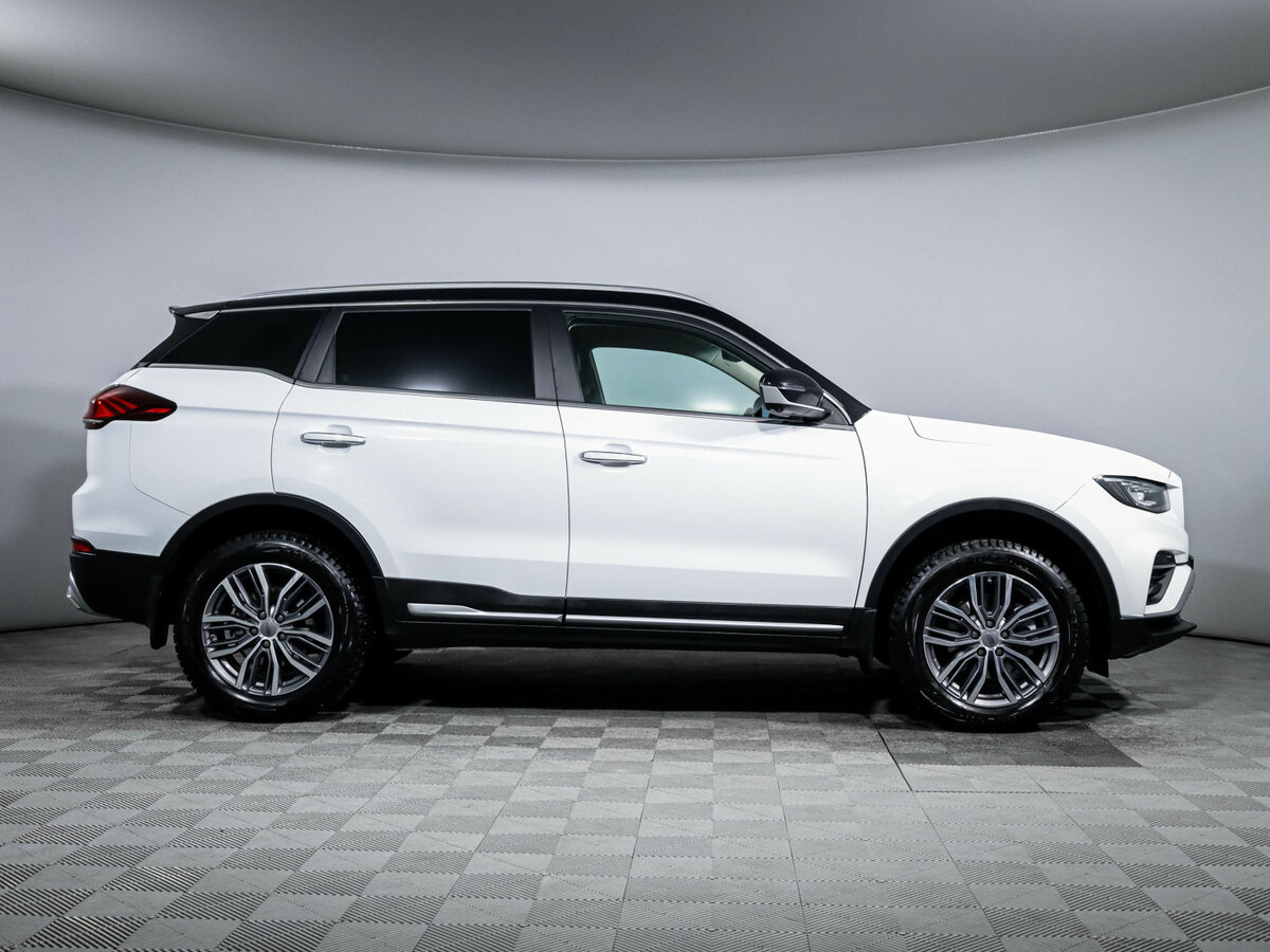 Купить Geely Atlas Pro с пробегом. Фото: #3