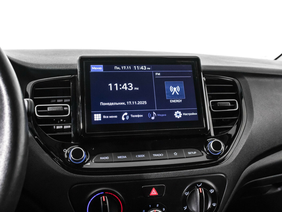 Купить Hyundai Solaris с пробегом. Фото: #17