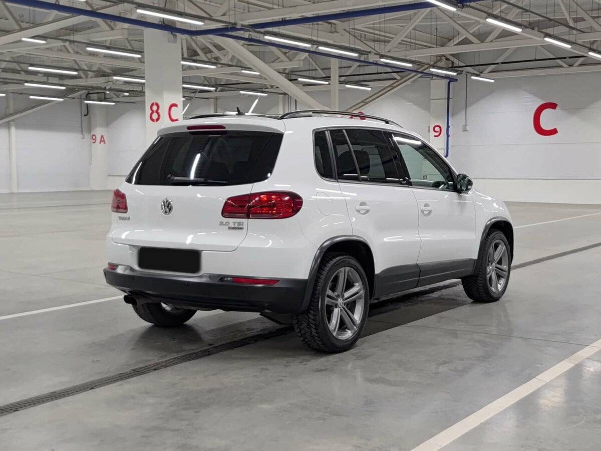 Купить Volkswagen Tiguan с пробегом. Фото: #4