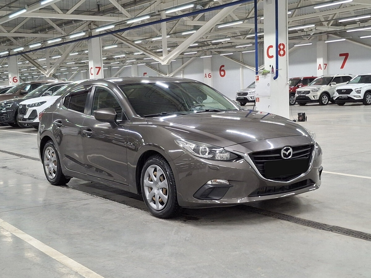Купить Mazda 3 с пробегом. Фото: #2