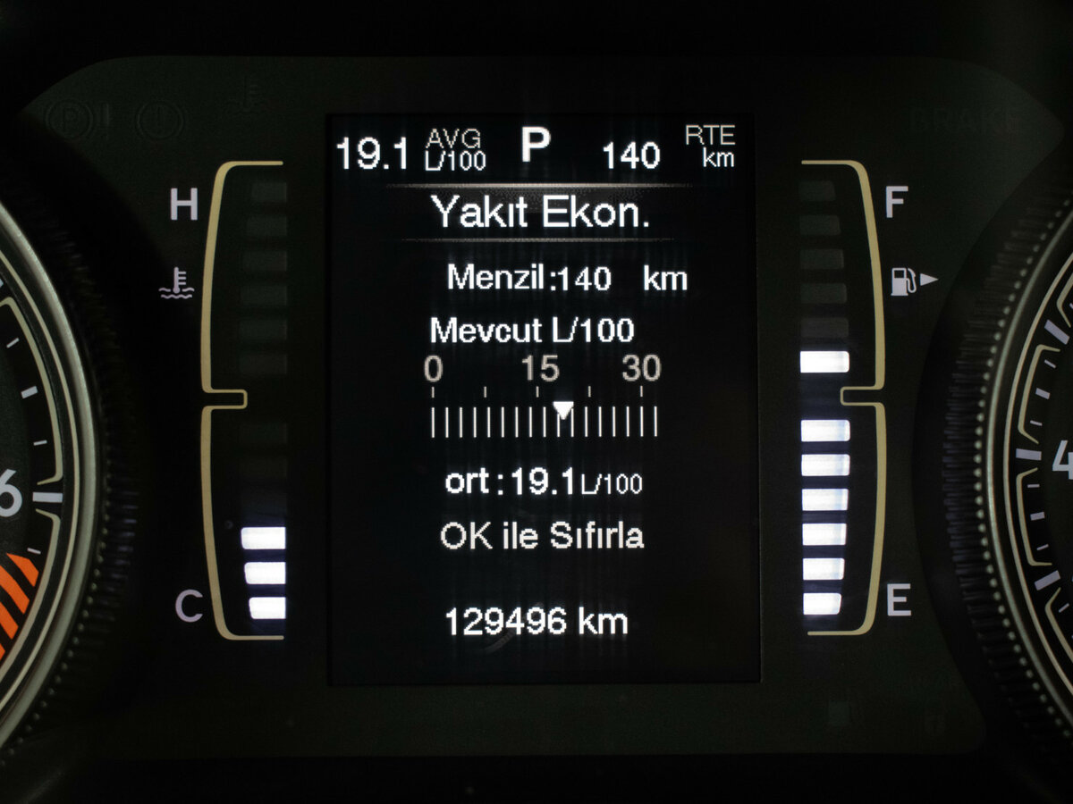 Купить Jeep Cherokee с пробегом. Фото: #11