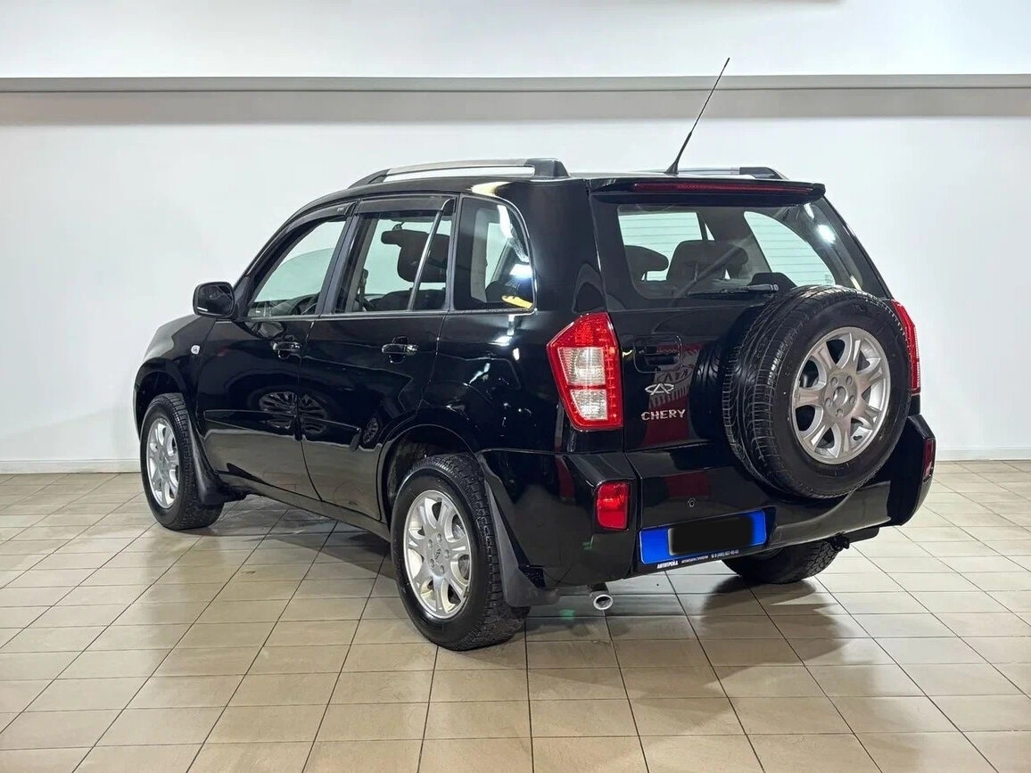 Купить Chery Tiggo (T11) с пробегом. Фото: #4