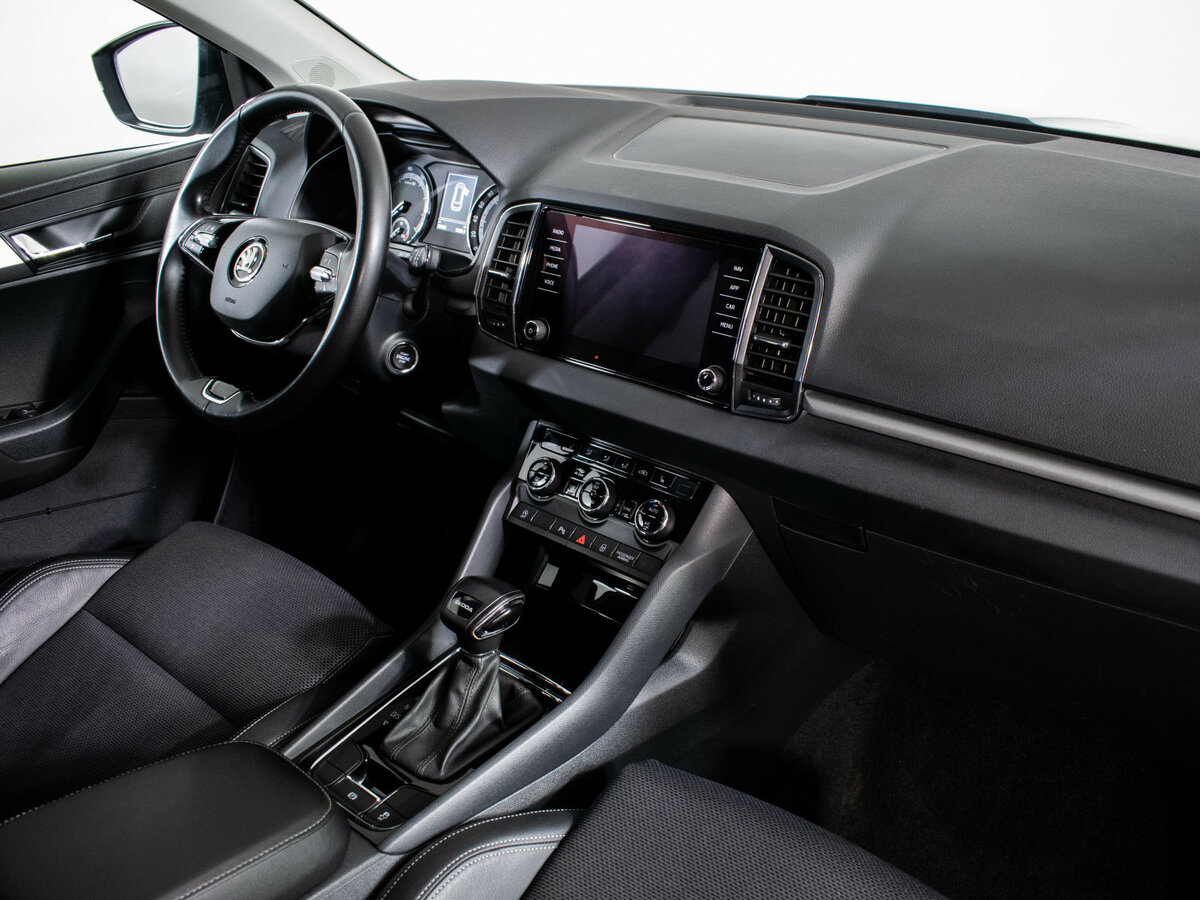 Купить Skoda Karoq с пробегом. Фото: #9