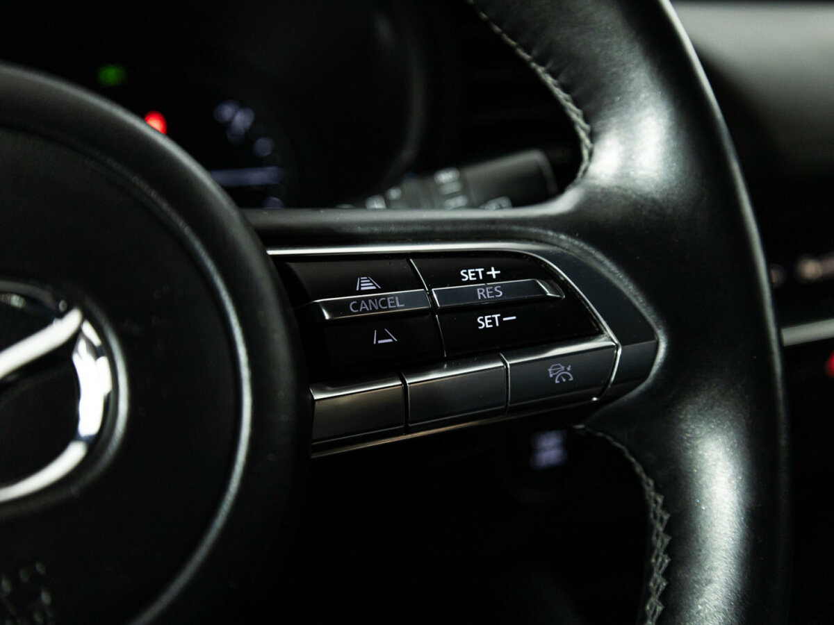 Купить Mazda 3 с пробегом. Фото: #19