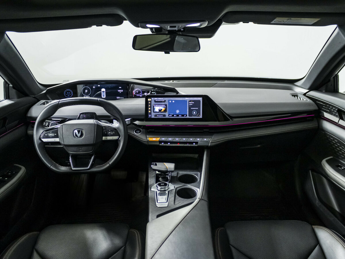 Купить Changan UNI-V с пробегом. Фото: #13