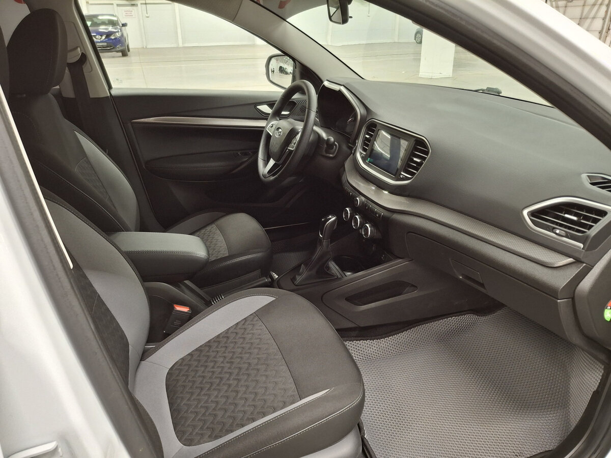 Купить Lada (ВАЗ) Vesta с пробегом. Фото: #10