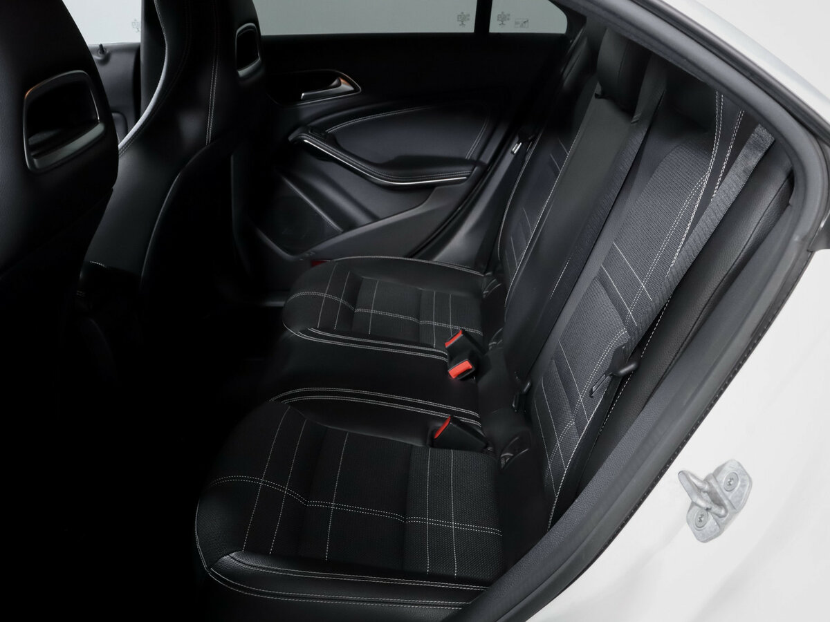 Купить Mercedes-Benz CLA с пробегом. Фото: #7